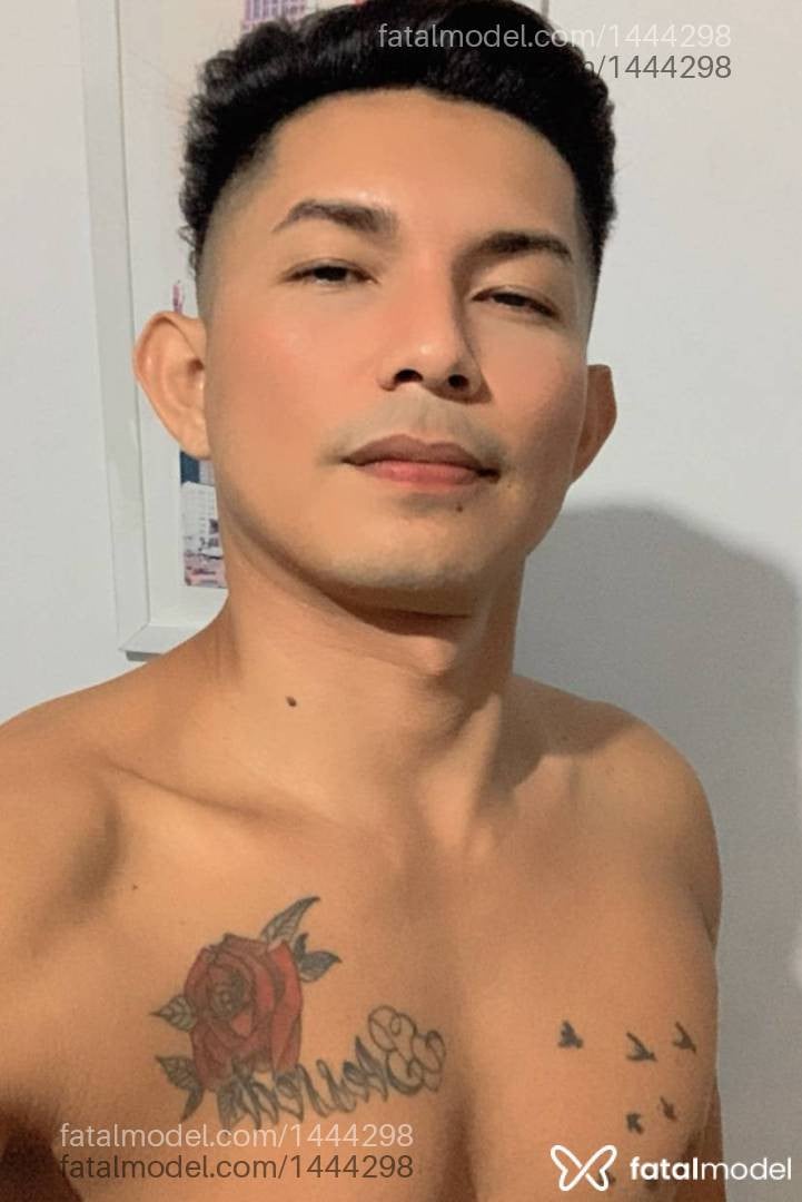 Acompanhante homem morena (o) de olhos castanhos em Itajaí Acompanhante homem morena (o) de olhos castanhos em Itajaí - Well