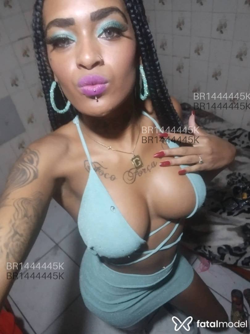 Acompanhante mulher com cabelo castanho de olhos castanhos em Caçapava do Sul Acompanhante mulher com cabelo castanho de olhos castanhos em Caçapava do Sul - Ester