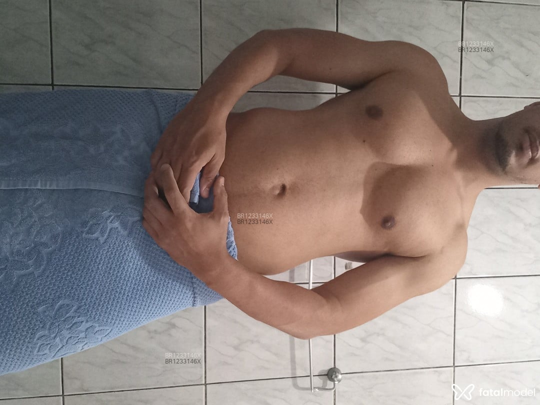 Acompanhante homem morena (o) de olhos castanhos em São Paulo - Lopez