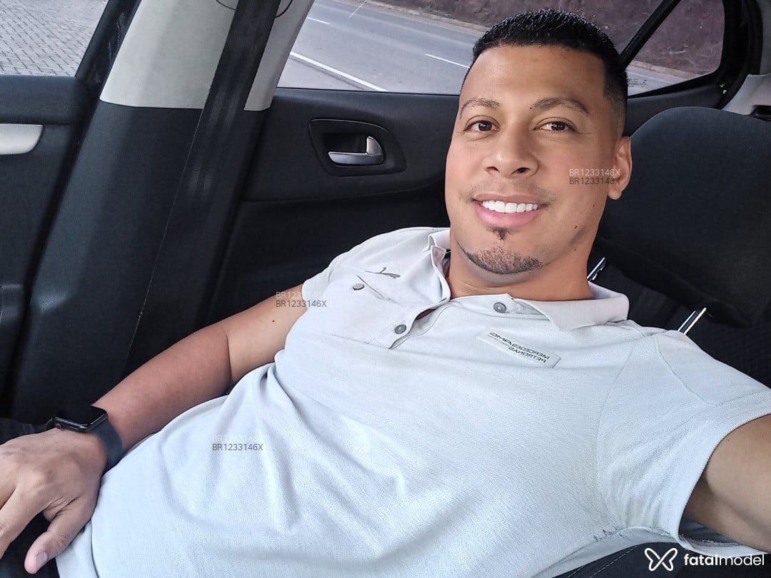 Acompanhante homem morena (o) de olhos castanhos em São Paulo - Lopez