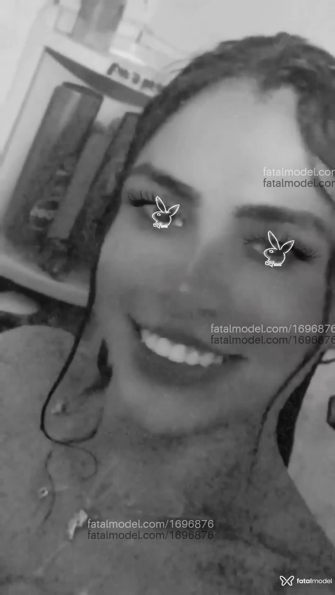 Acompanhante mulher trans loira (o) de olhos castanhos em Lajeado - Mirelladixy