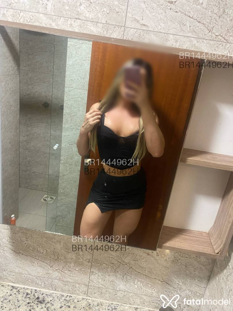 Acompanhante mulher morena (o) de olhos castanhos em Chapecó - Bruna