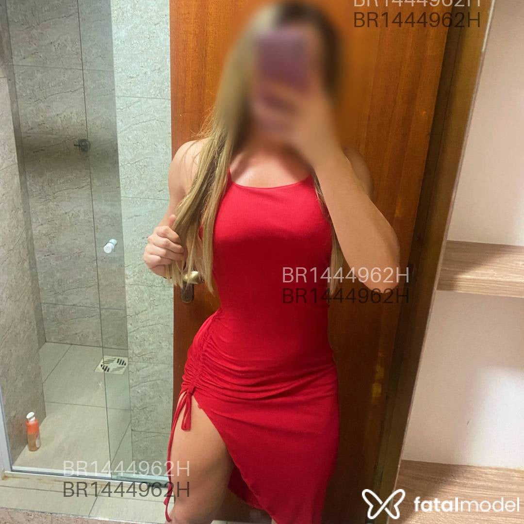 Acompanhante mulher morena (o) de olhos castanhos em Chapecó - Bruna