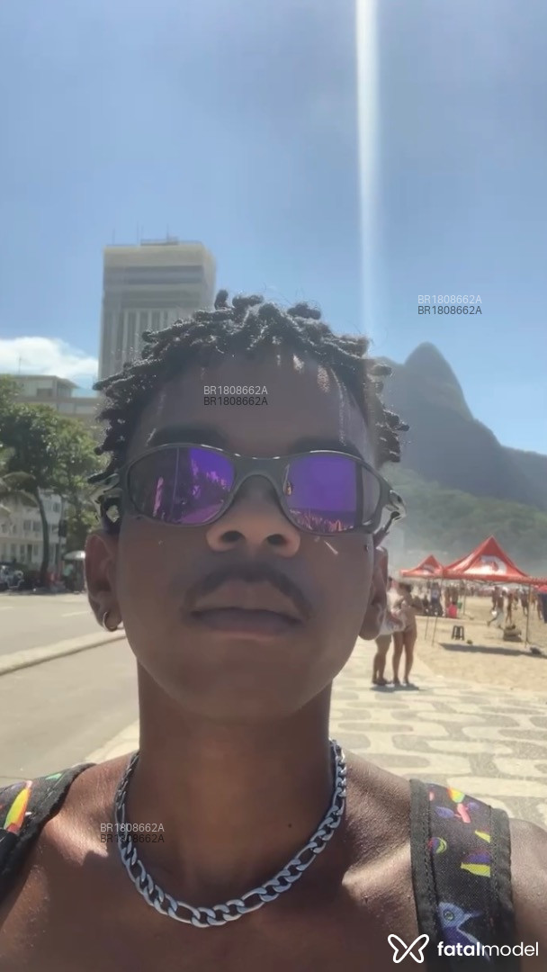 Acompanhante homem morena (o) de olhos castanhos em Rio de Janeiro - Lucas Alves
