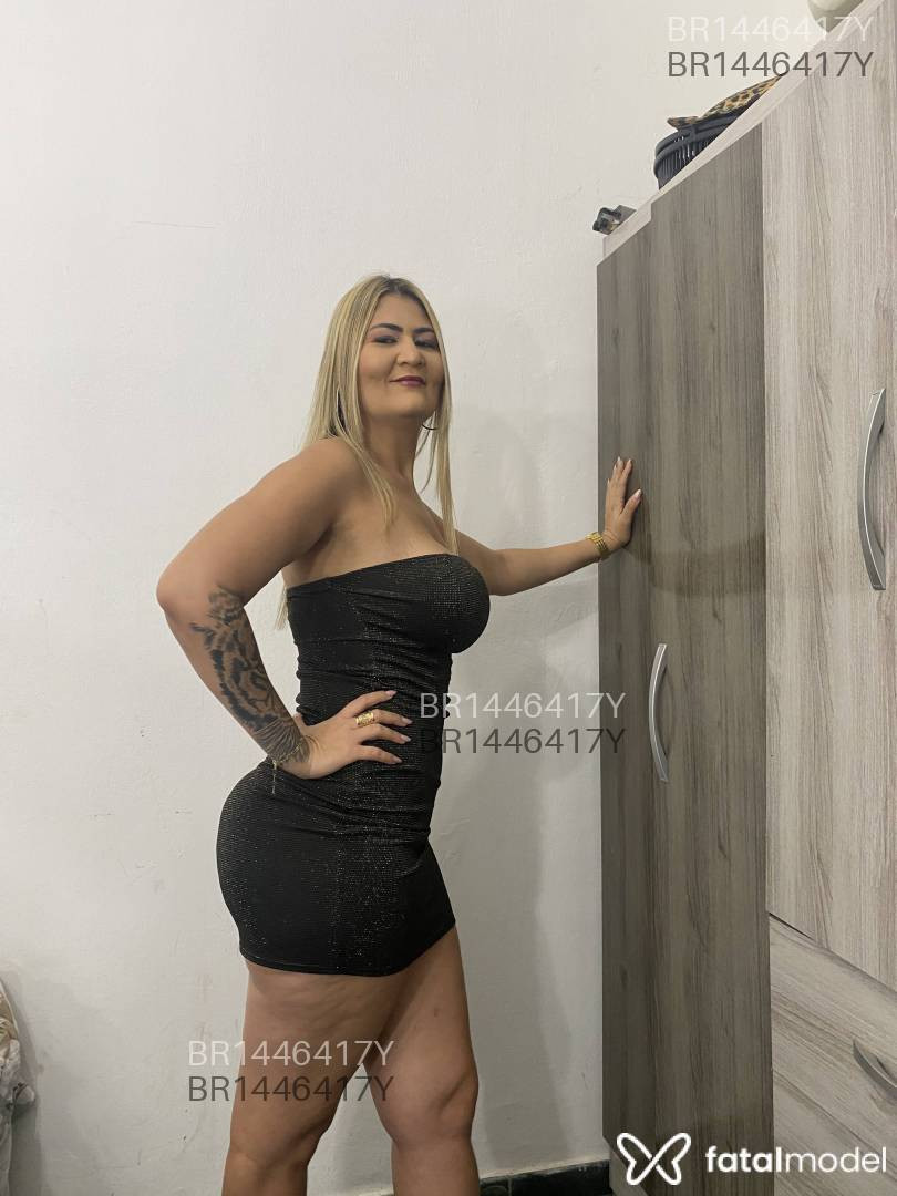 Acompanhante mulher loira (o) de olhos castanhos em Coronel Fabriciano Acompanhante mulher loira (o) de olhos castanhos em Coronel Fabriciano - Jaqueline
