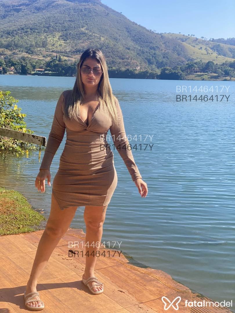 Acompanhante mulher loira (o) de olhos castanhos em Coronel Fabriciano Acompanhante mulher loira (o) de olhos castanhos em Coronel Fabriciano - Jaqueline