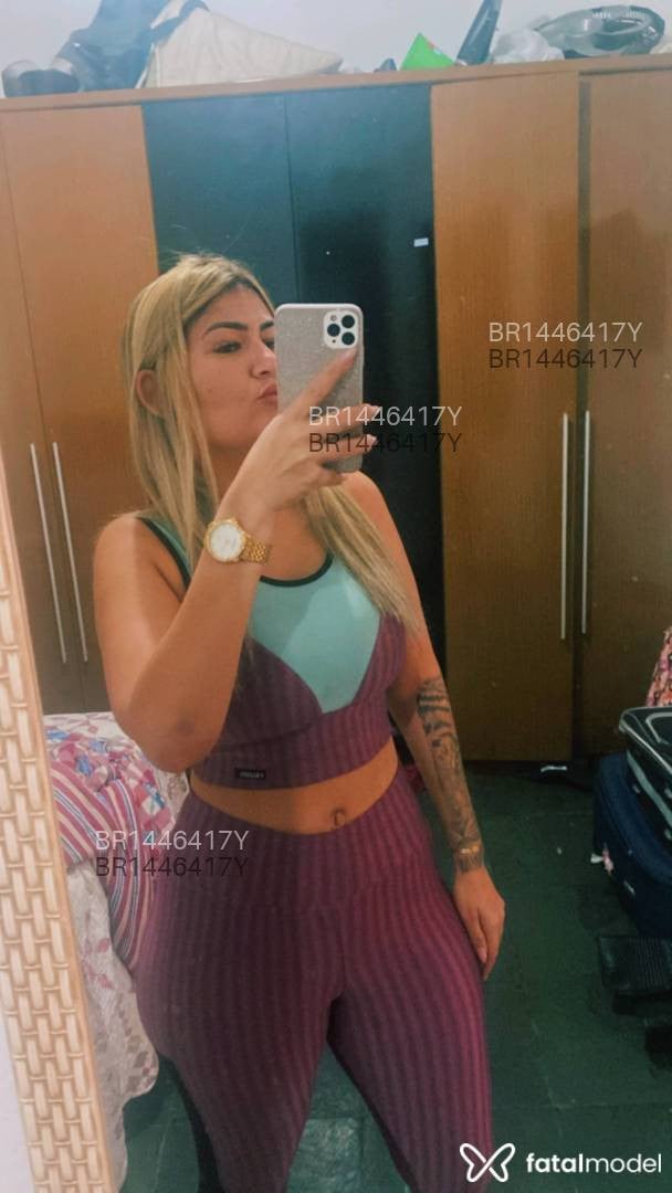 Acompanhante mulher loira (o) de olhos castanhos em Coronel Fabriciano Acompanhante mulher loira (o) de olhos castanhos em Coronel Fabriciano - Jaqueline