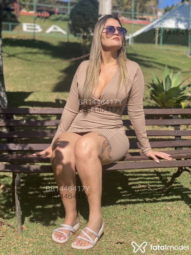 Acompanhante mulher loira (o) de olhos castanhos em Coronel Fabriciano Acompanhante mulher loira (o) de olhos castanhos em Coronel Fabriciano - Jaqueline
