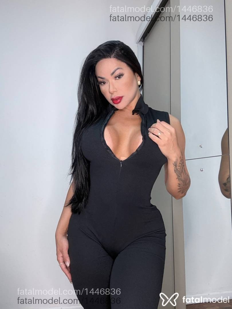Acompanhante mulher trans morena (o) de olhos pretos em Porto Alegre - Abela Michely