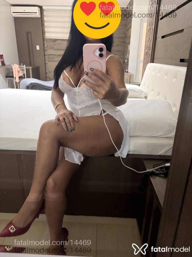 Acompanhante mulher morena (o) de olhos mel - BRUNA ferraz
