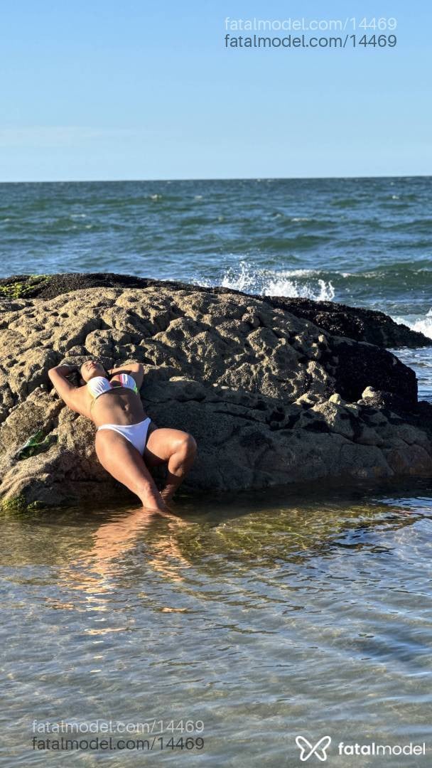 Acompanhante mulher morena (o) de olhos mel - BRUNA ferraz