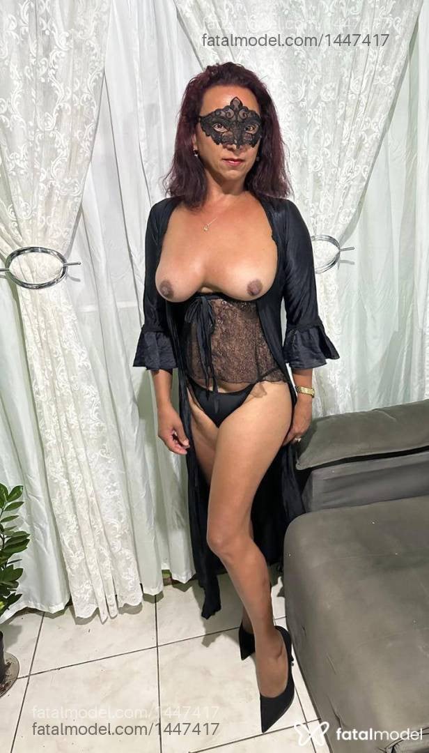Acompanhante mulher trans morena (o) de olhos castanhos em São Leopoldo - Fabíola Moraes