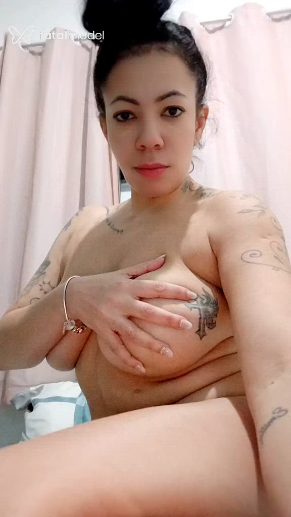 Acompanhante mulher morena (o) de olhos castanhos em Campos dos Goytacazes Acompanhante mulher morena (o) de olhos castanhos em Campos dos Goytacazes - Morangho