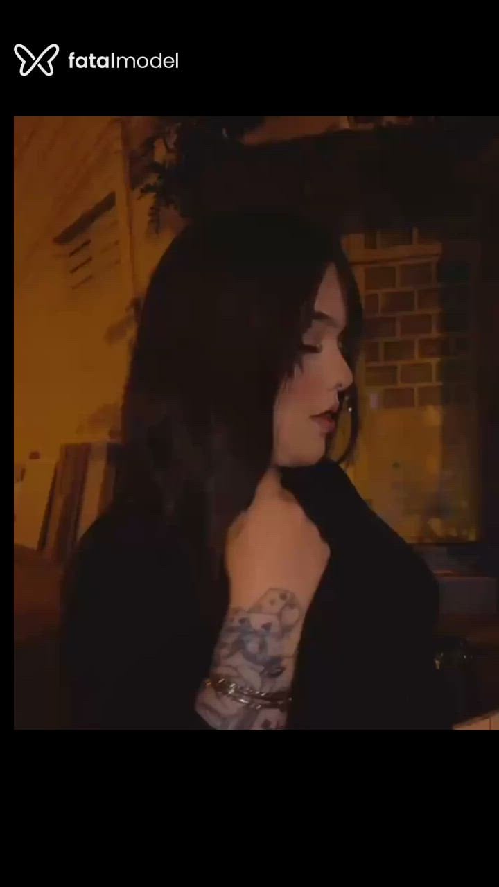 Acompanhante mulher trans com cabelo castanho de olhos mel em São José do Rio Preto Acompanhante mulher trans com cabelo castanho de olhos mel em São José do Rio Preto - Melina