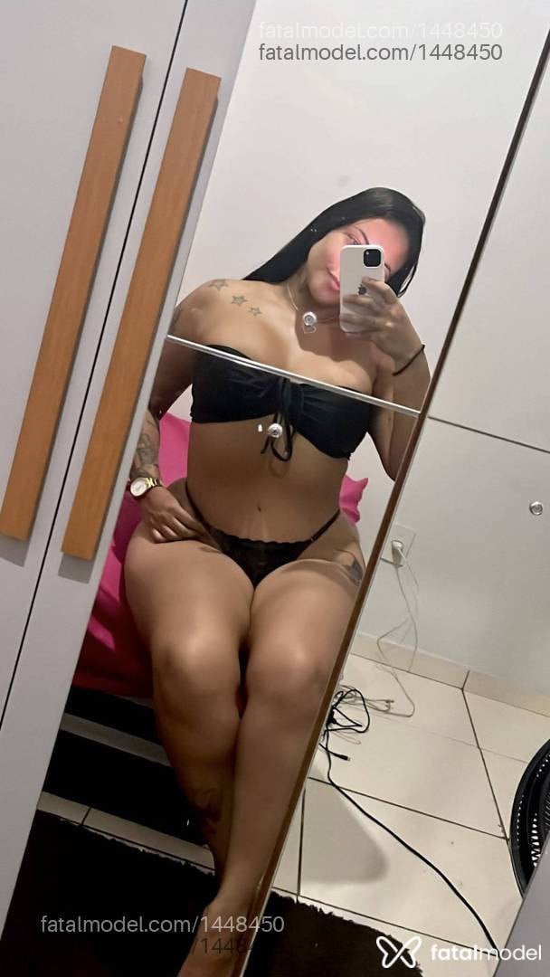Acompanhante mulher morena (o) de olhos verdes em Congonhas - Melissa