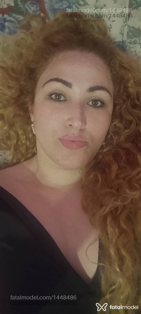 Acompanhante mulher loira (o) de olhos verdes - Adriana Schneider