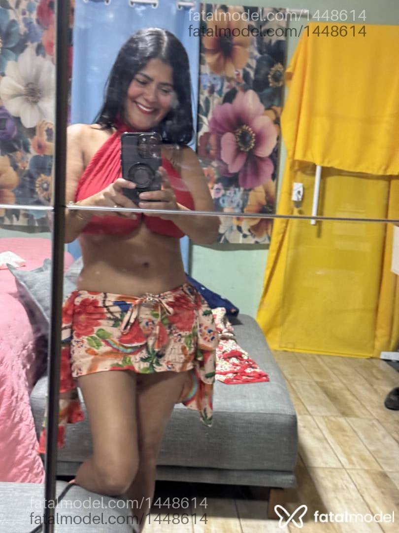 Acompanhante mulher morena (o) de olhos castanhos - Isabell Española
