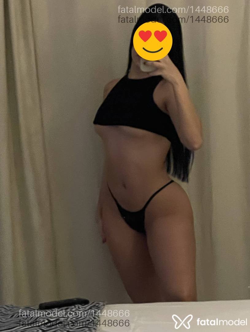 Acompanhante mulher morena (o) de olhos castanhos - Raika