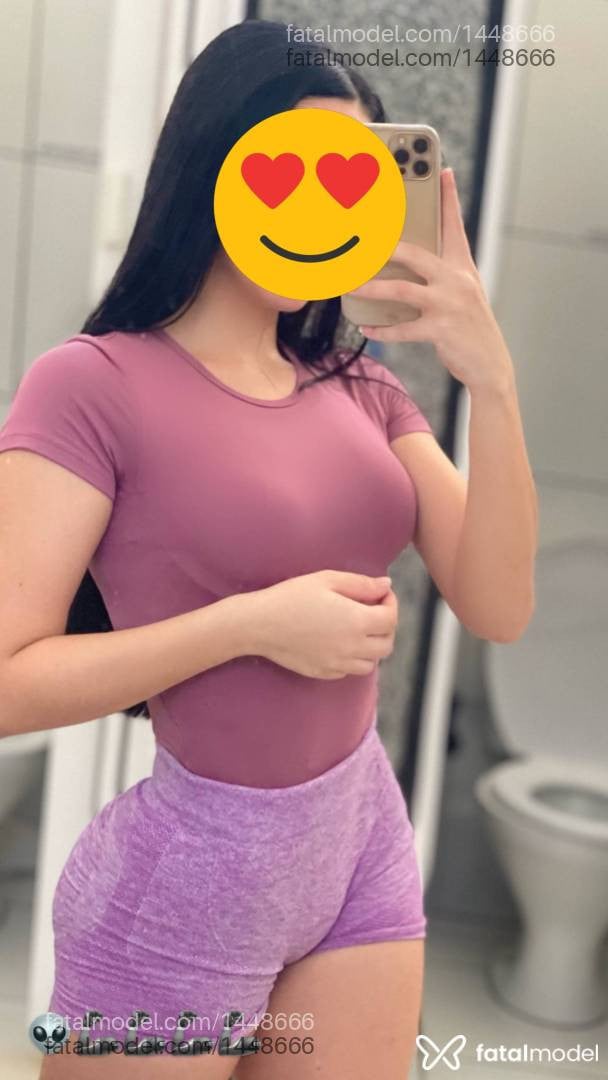 Acompanhante mulher morena (o) de olhos castanhos - Raika