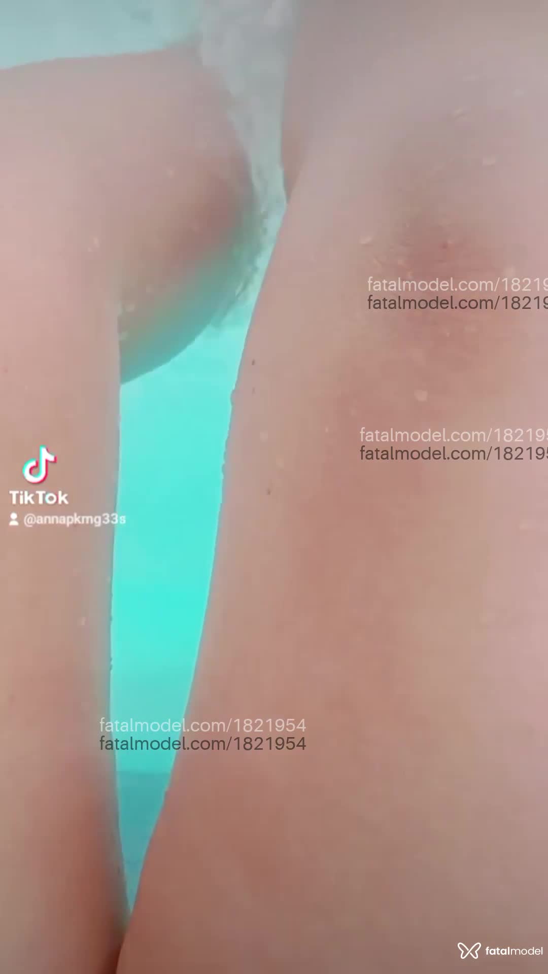 Acompanhante mulher com cabelo castanho de olhos mel em Salto do Lontra - Paula