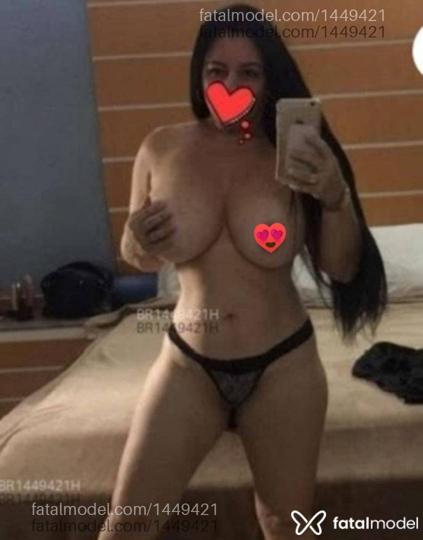 Acompanhante mulher morena (o) de olhos castanhos em Guaratinguetá - Bella Adamatti