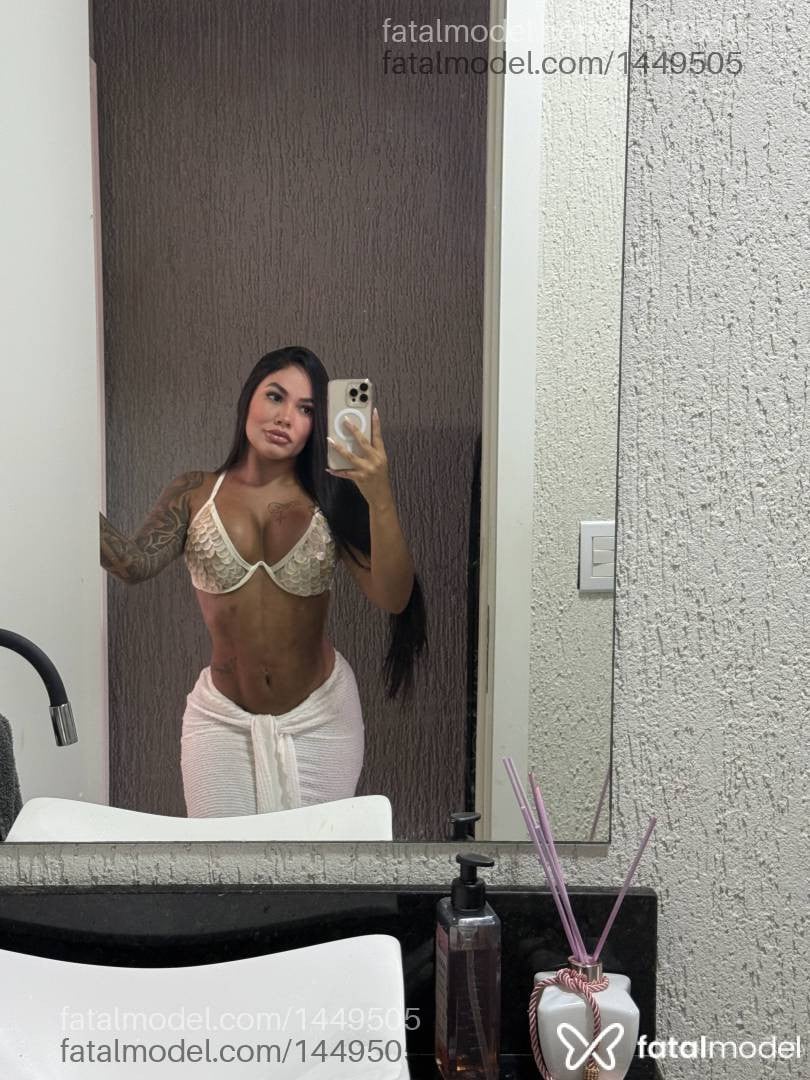 Acompanhante mulher morena (o) de olhos castanhos em São Paulo Acompanhante mulher morena (o) de olhos castanhos em São Paulo - Amanda Portela