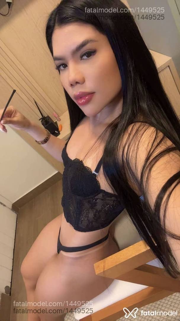 Acompanhante mulher morena (o) de olhos castanhos - Bruna Lima