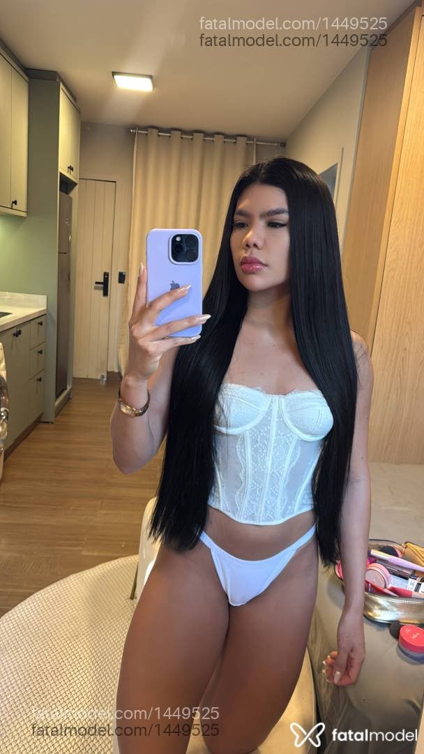 Acompanhante mulher morena (o) de olhos castanhos - Bruna Lima
