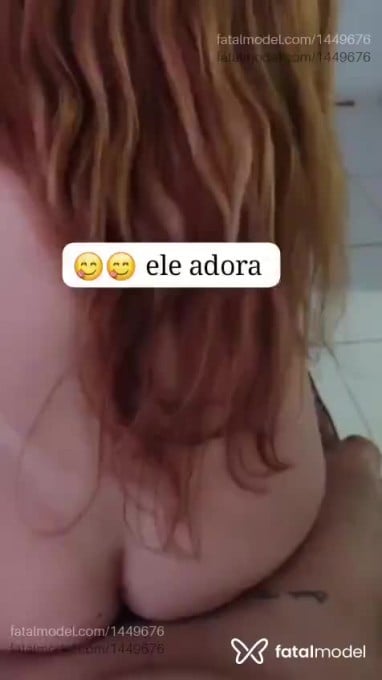 Acompanhante mulher trans com cabelo castanho de olhos mel - Jhôanne Amorim Acompanhante mulher trans com cabelo castanho de olhos mel - Jhôanne Amorim