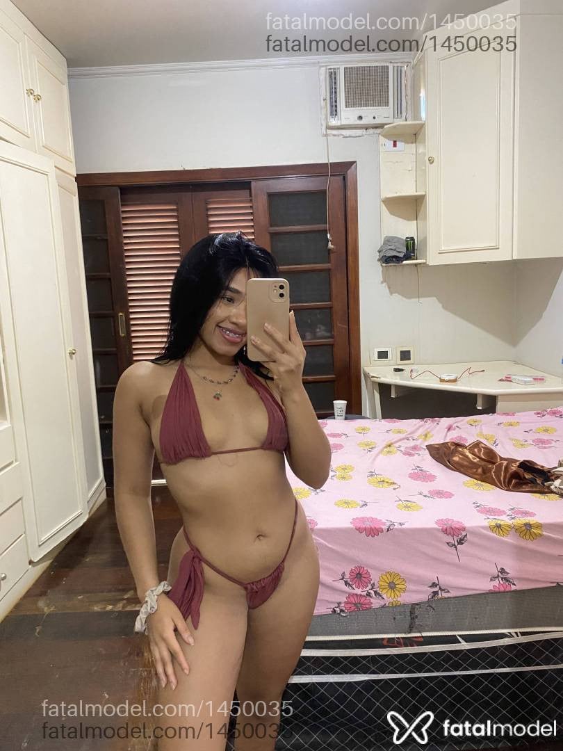 Acompanhante mulher com cabelo castanho de olhos castanhos - Marcelly