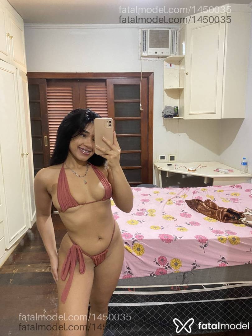 Acompanhante mulher com cabelo castanho de olhos castanhos - Marcelly