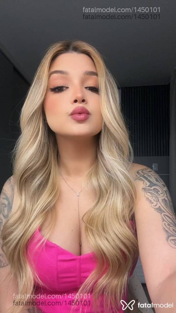 Acompanhante mulher loira (o) de olhos castanhos em São Paulo - Natasha