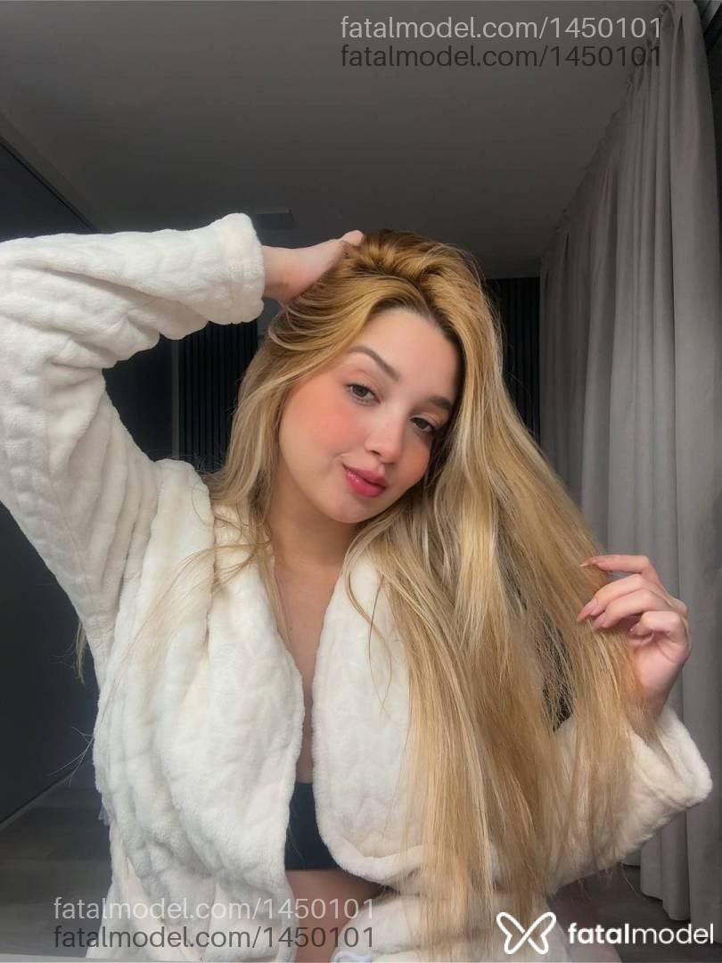 Acompanhante mulher loira (o) de olhos castanhos em São Paulo - Natasha
