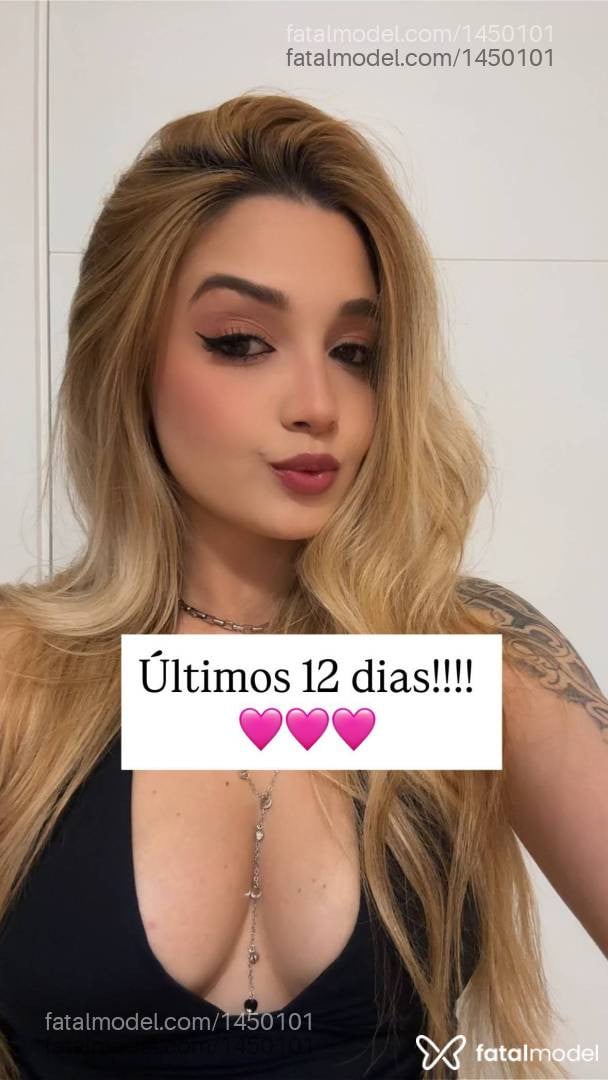 Acompanhante mulher loira (o) de olhos castanhos em São Paulo Acompanhante mulher loira (o) de olhos castanhos em São Paulo - Natasha