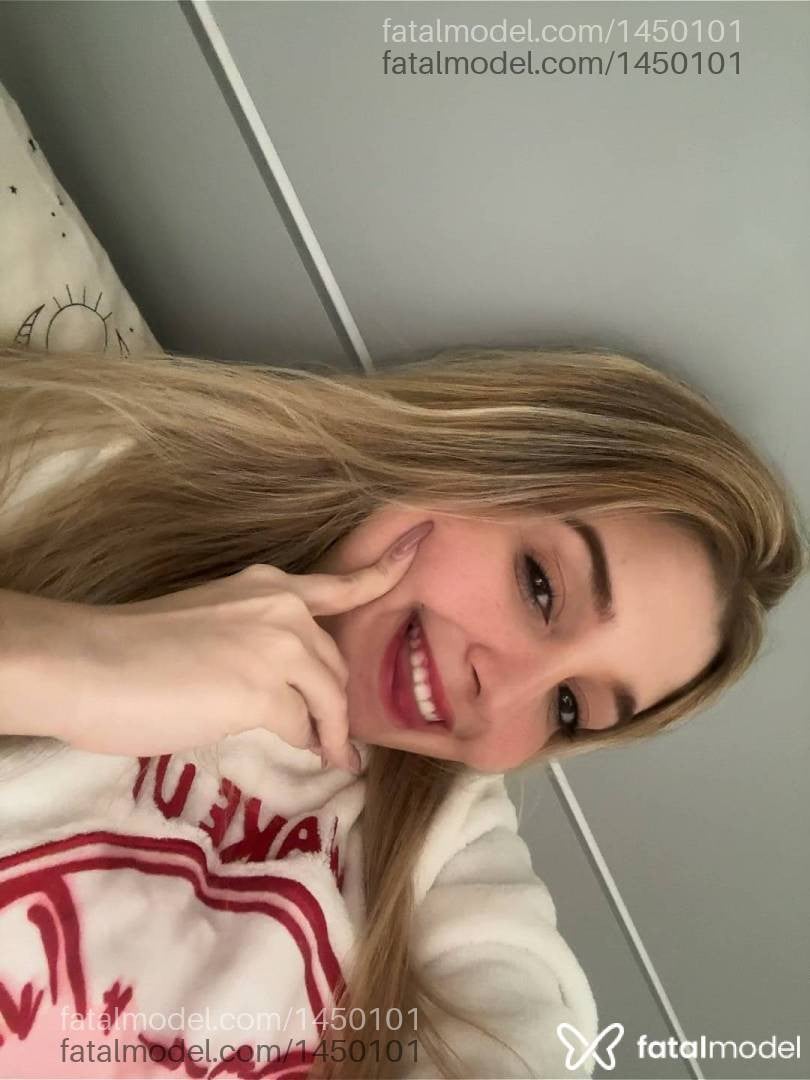Acompanhante mulher loira (o) de olhos castanhos em São Paulo - Natasha