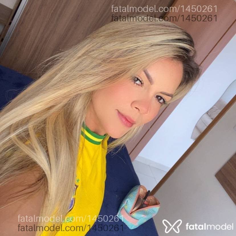 Acompanhante mulher loira (o) de olhos castanhos em Campina Grande - Isis Castelli