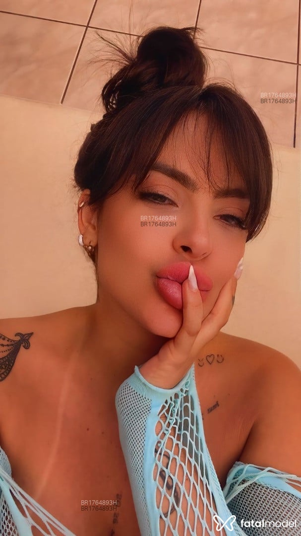 Acompanhante mulher morena (o) de olhos castanhos em Goiânia - Gabriela Barcellos