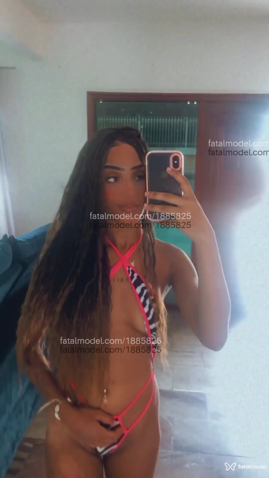 Acompanhante mulher morena (o) de olhos castanhos em Rio de Janeiro - Nicole