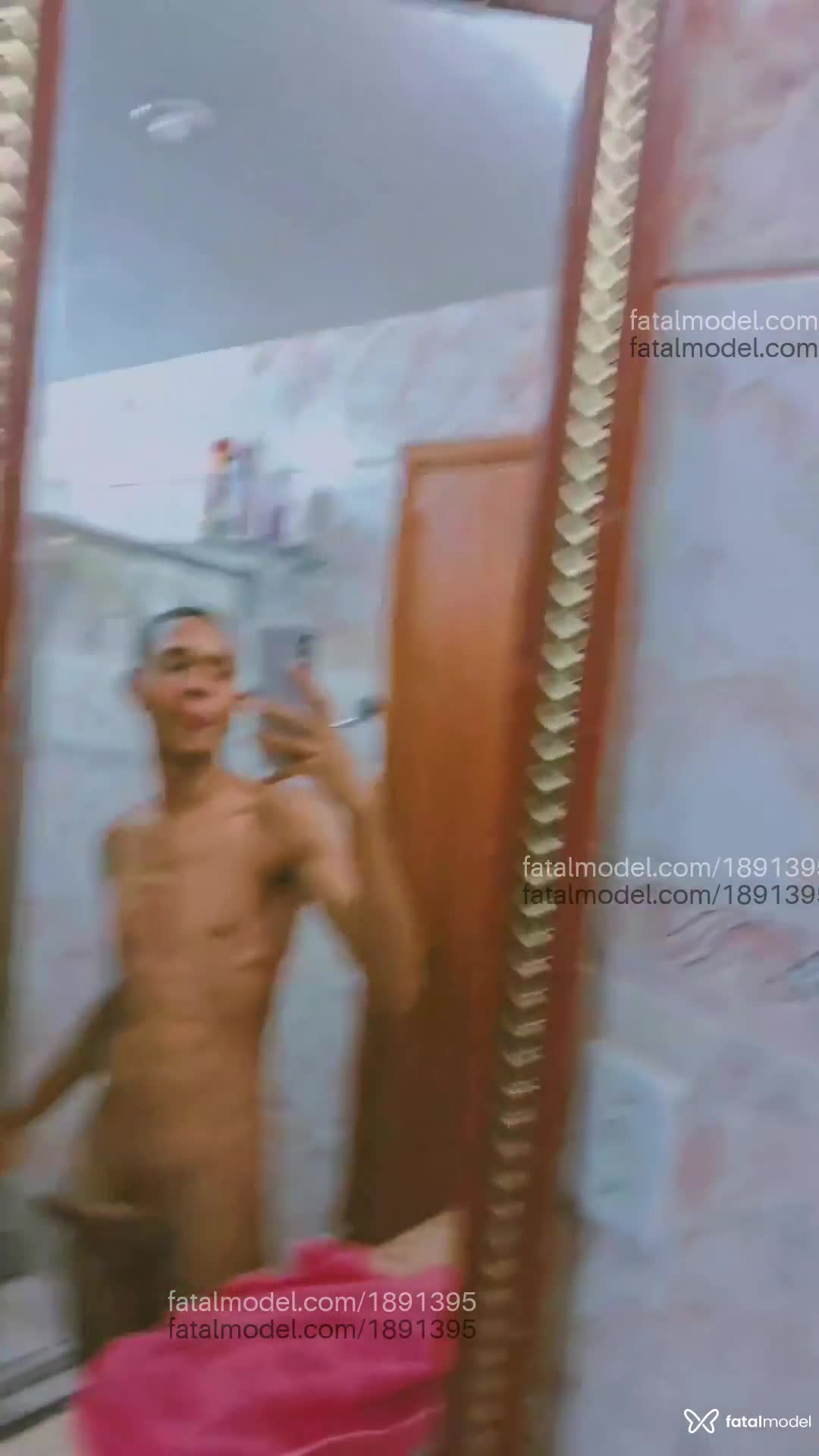 Acompanhante homem loira (o) de olhos castanhos em Rio de Janeiro - Doodi