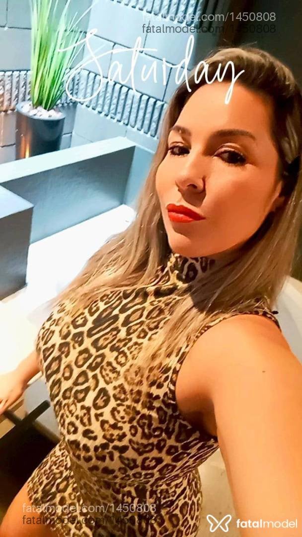 Acompanhante mulher loira (o) de olhos castanhos - Laís Gaúcha