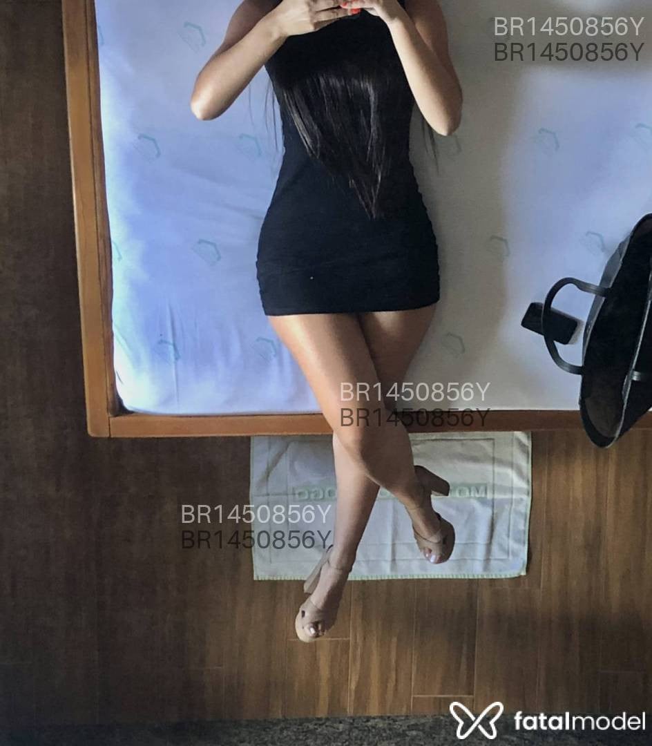 Acompanhante mulher com cabelo castanho de olhos castanhos - Jú Santos