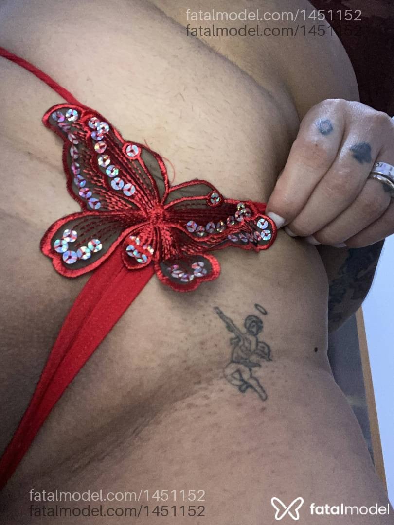 Acompanhante mulher com cabelo castanho de olhos castanhos - Brenda Lopez