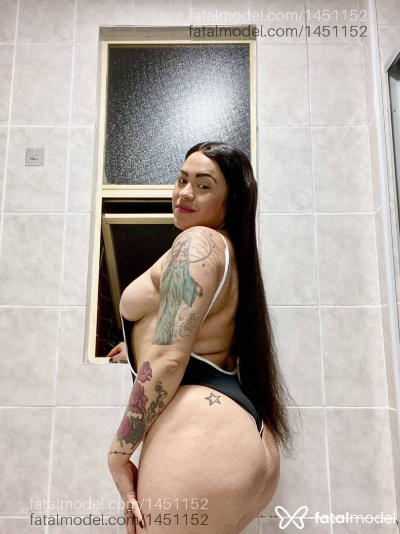 Acompanhante mulher com cabelo castanho de olhos castanhos - Brenda Lopez