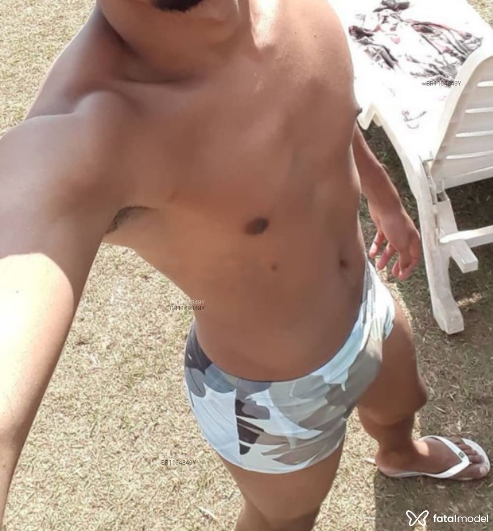 Acompanhante homem morena (o) de olhos pretos em Montes Claros Acompanhante homem morena (o) de olhos pretos em Montes Claros - Henrique
