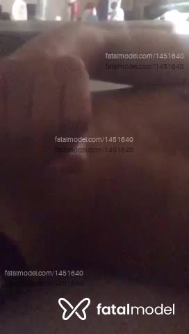 Acompanhante homem com cabelo castanho de olhos castanhos em Balneário Camboriú - Vitor