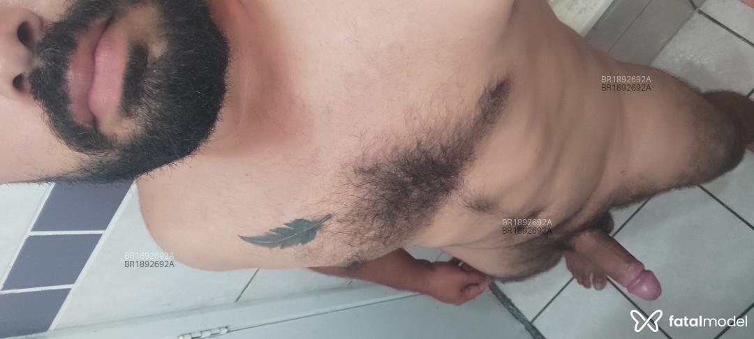 Acompanhante homem com cabelo castanho de olhos mel em Fortaleza - Gabriel Zimer