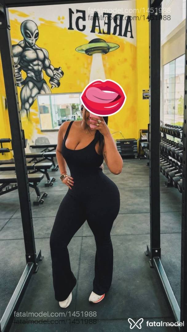 Acompanhante mulher com cabelo castanho de olhos castanhos - Sarah Morena