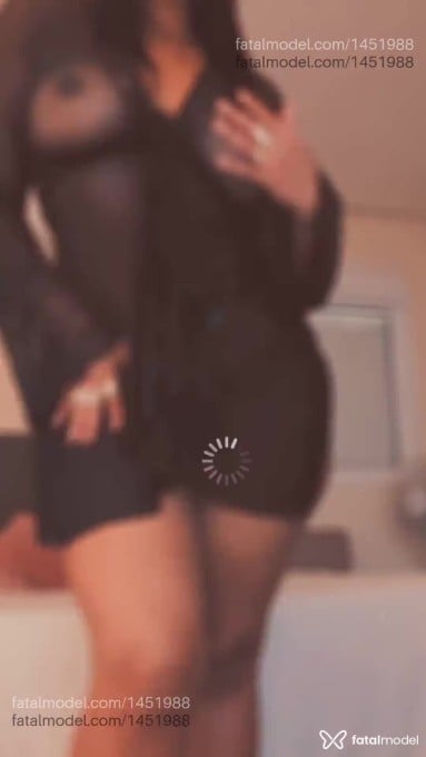 Acompanhante mulher com cabelo castanho de olhos castanhos em Bagé Acompanhante mulher com cabelo castanho de olhos castanhos em Bagé - Sarah Morena