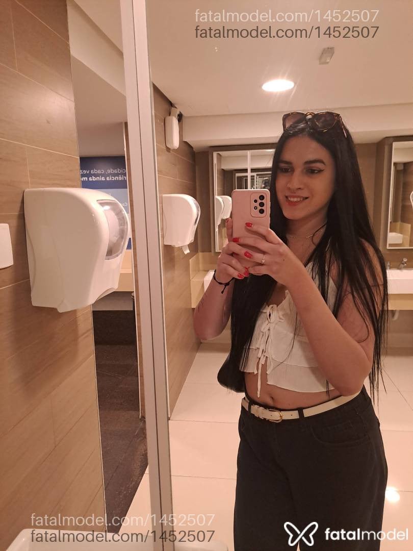 Acompanhante mulher trans com cabelo castanho de olhos castanhos em Piracicaba - Jessica Veloso