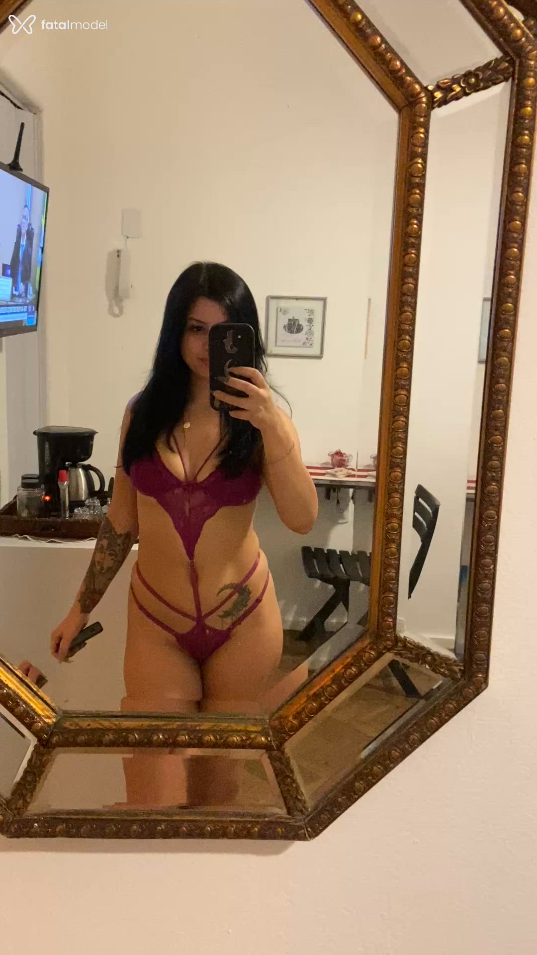 Acompanhante mulher morena (o) de olhos pretos - Stefany